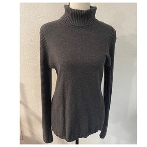 Leo & Nicole Sweater Womens Dark GrayLong Sleeve Turtle Neck  Large.